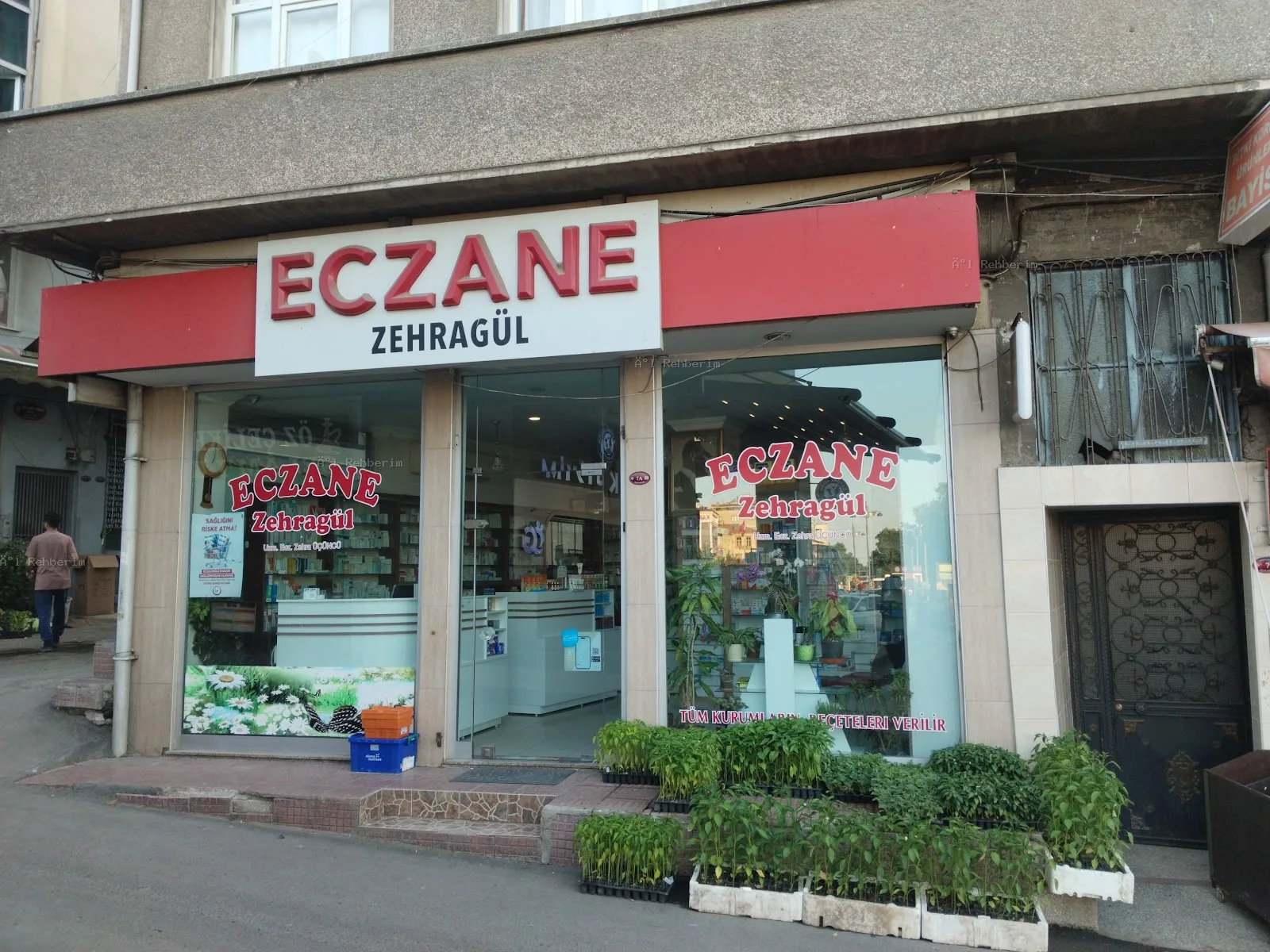 Zehragül Eczanesi