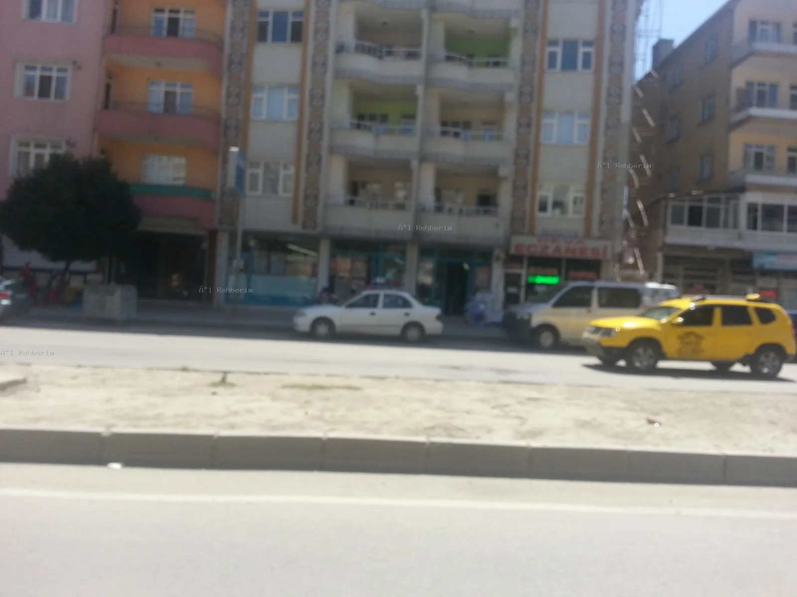 Deva Eczanesi
