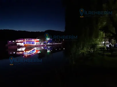 Mavi Göl Balık Lokantası