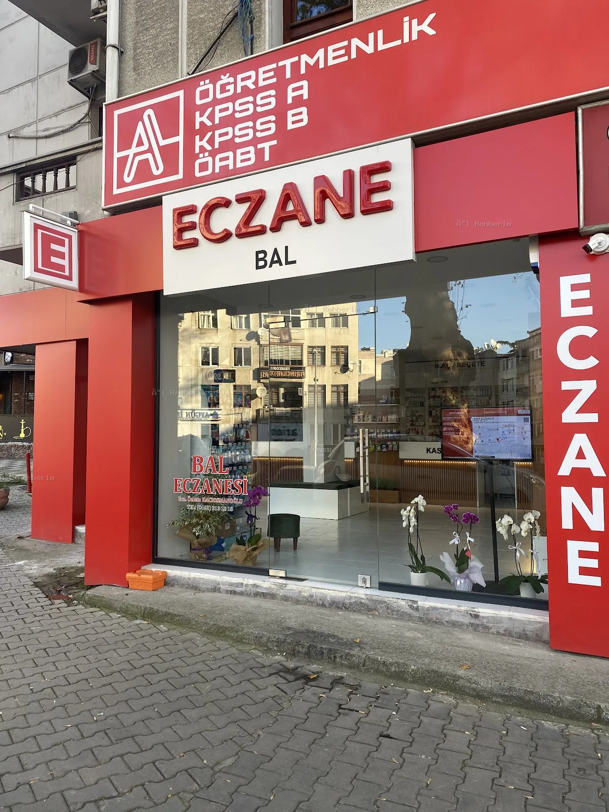 Bal Eczanesi