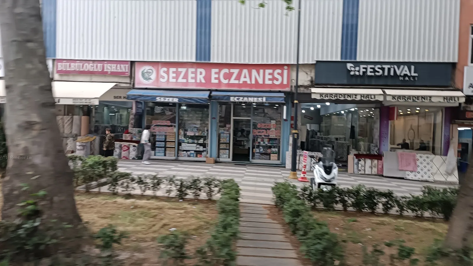 Sezer Eczanesi