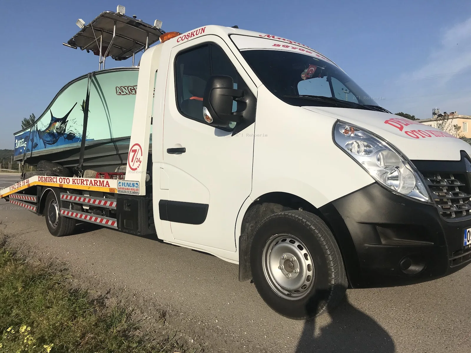 Demirci Oto Kurtarma ve Yol Yardım