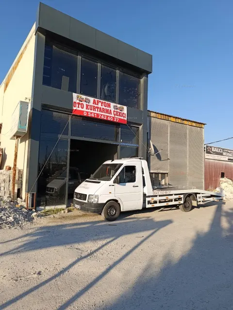 AFYON OTO KURTARMA ÇEKİCİ