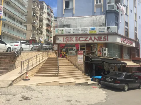 Işık Eczanesi