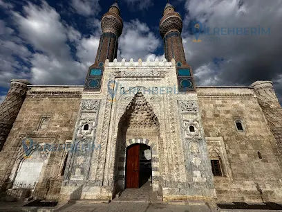 Gök Medrese