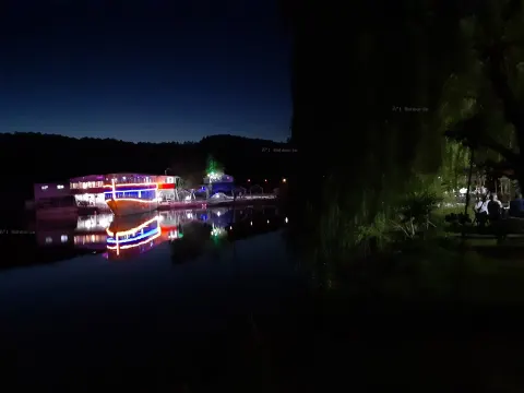 Mavi Göl Balık Lokantası