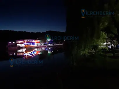 Mavi Göl Balık Lokantası