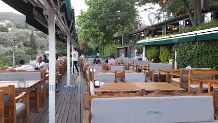 Cafe Messt Restaurant