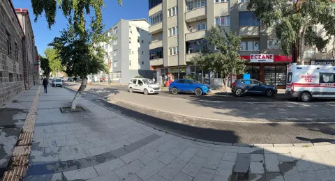 DEMİR ECZANESİ