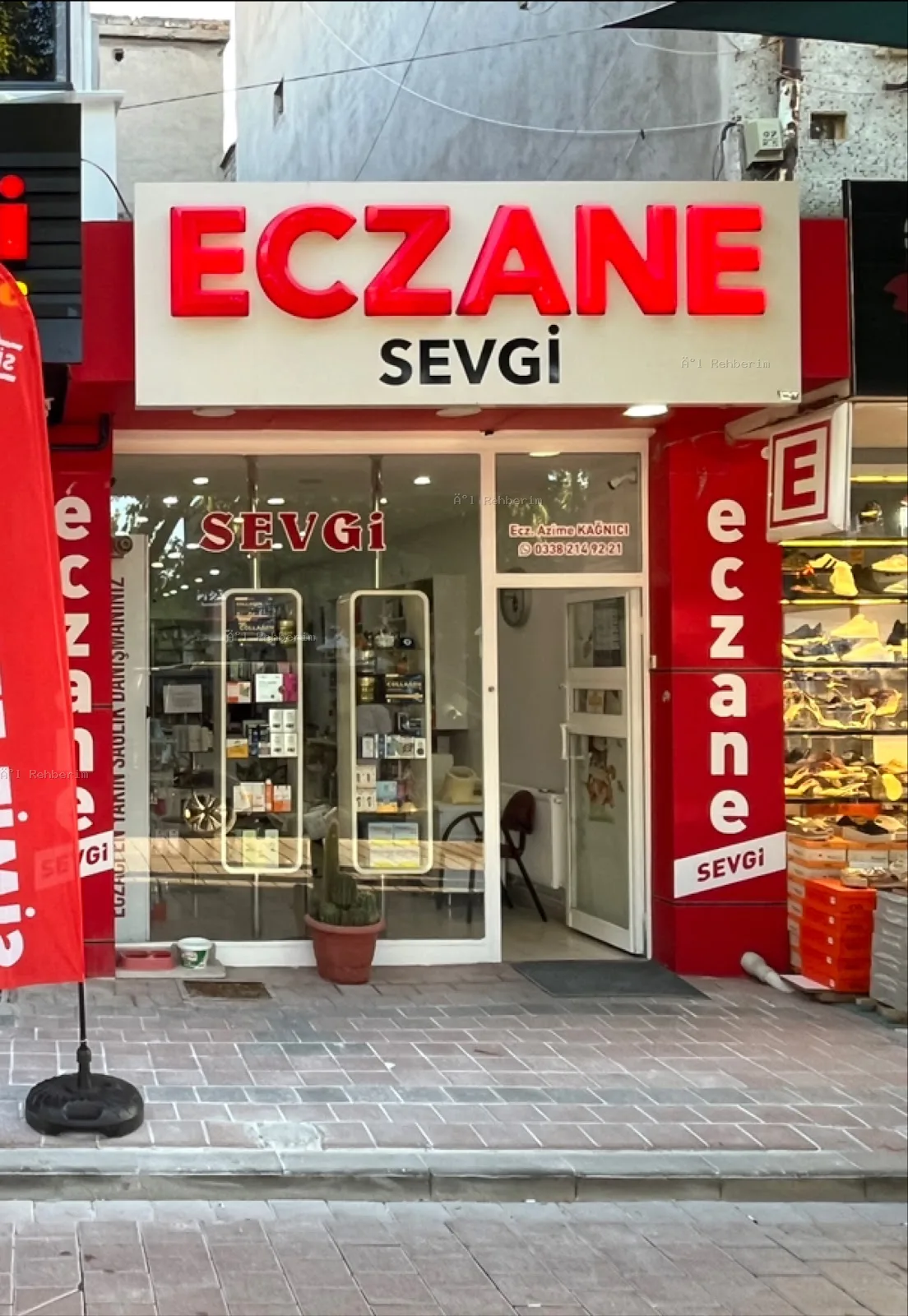 Sevgi Eczanesi