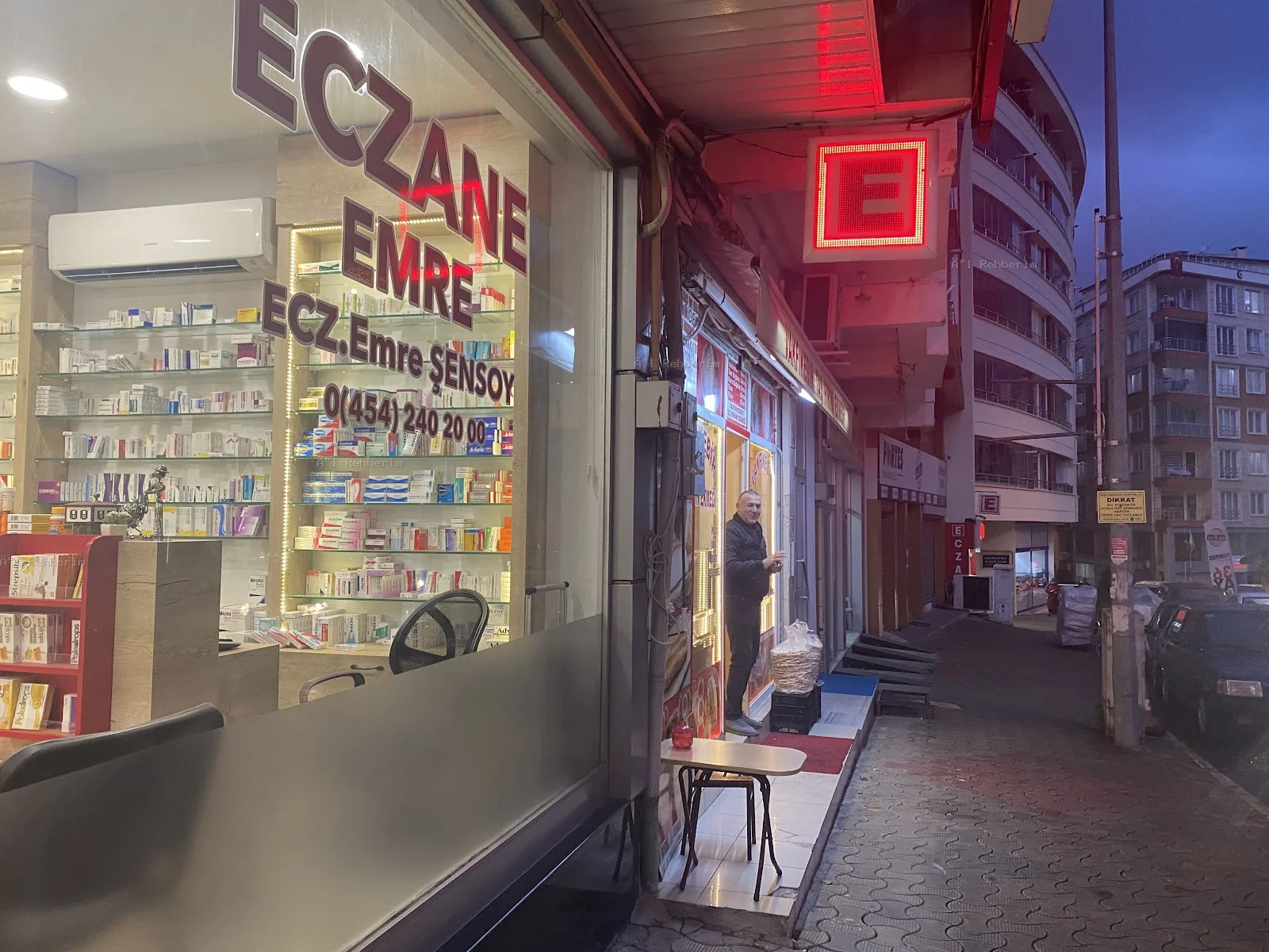 Emre Eczane